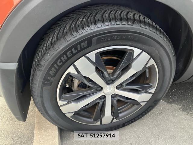 Peugeot 5008 2021-04 8881530-8