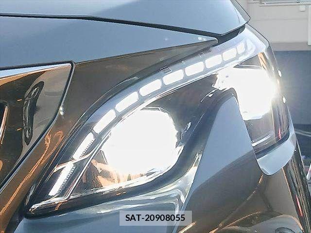 Peugeot 5008 2018-09 8881532-12