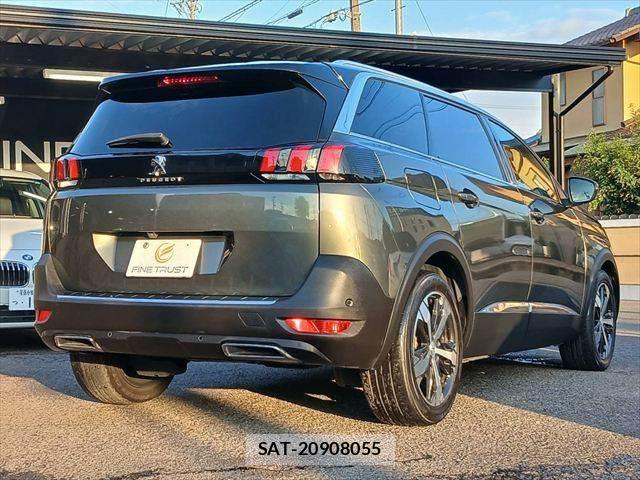 Peugeot 5008 2018-09 8881532-18