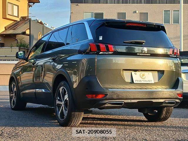 Peugeot 5008 2018-09 8881532-20