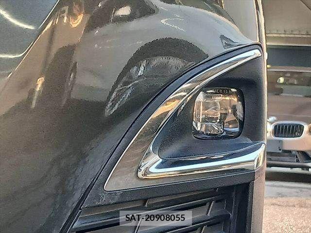 Peugeot 5008 2018-09 8881532-25