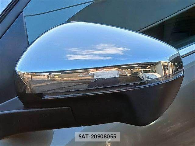 Peugeot 5008 2018-09 8881532-27