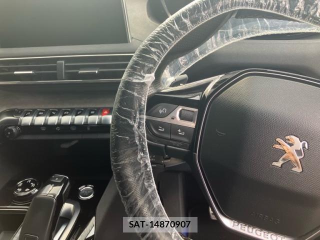Peugeot 5008 2017-11 8881533-15