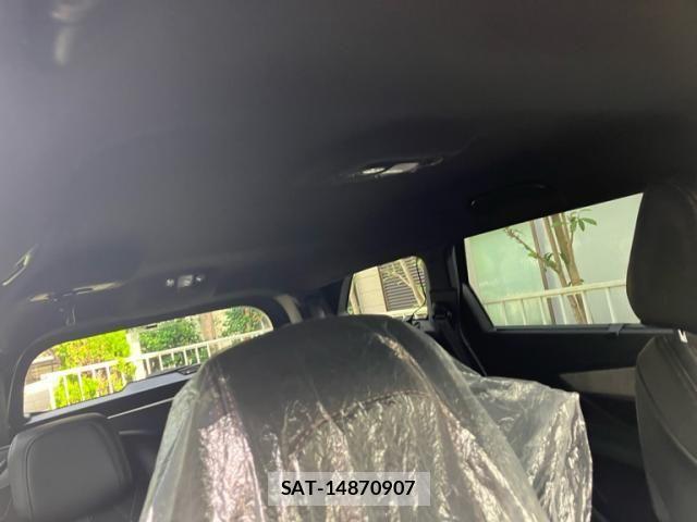 Peugeot 5008 2017-11 8881533-21