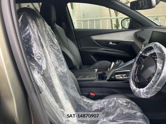 Peugeot 5008 2017-11 8881533-22