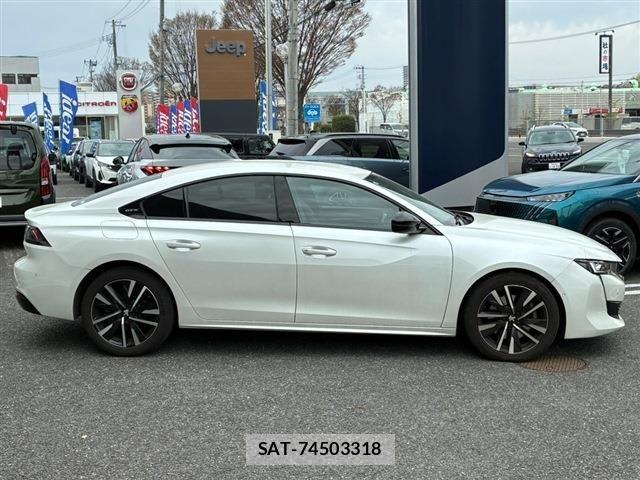 Peugeot 508 2019-09 8209513-3