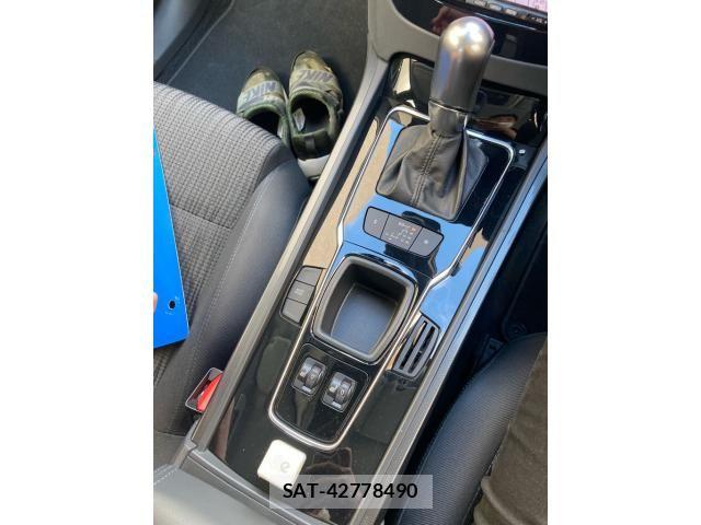 Peugeot 508 2012-05 8660956-19