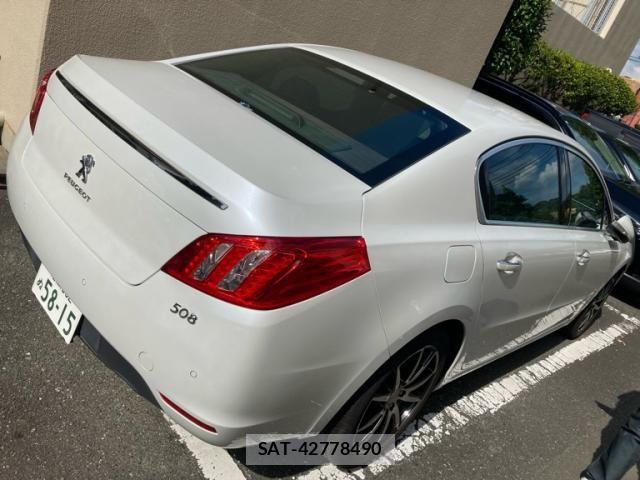 Peugeot 508 2012-05 8660956-2