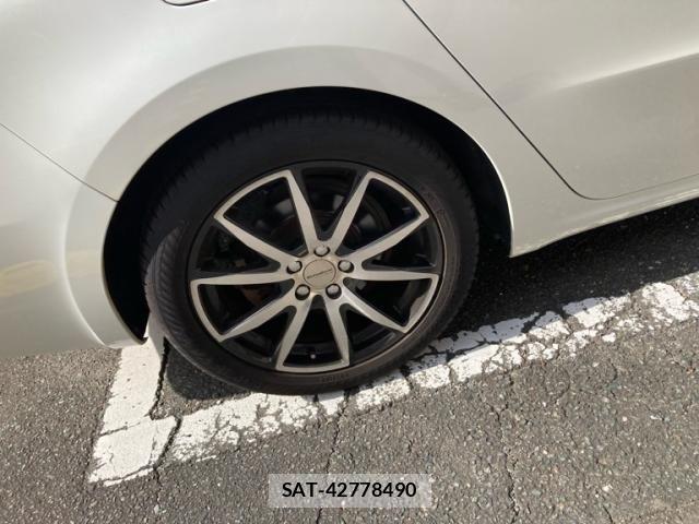 Peugeot 508 2012-05 8660956-5