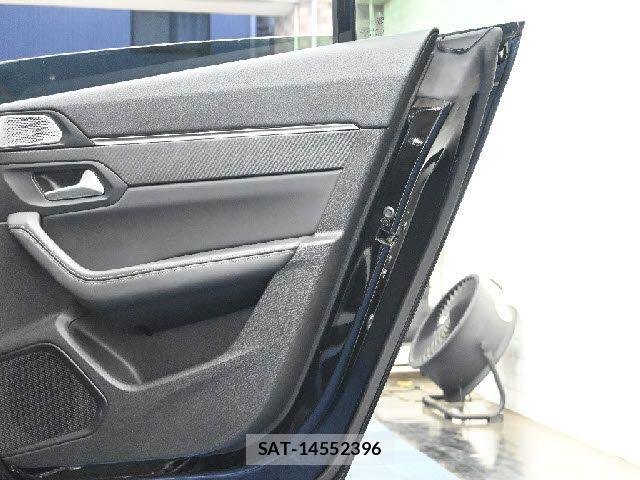 Peugeot 508 2019-10 7251905-23