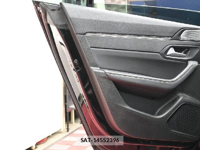 Peugeot 508 2019-10 7251905-25