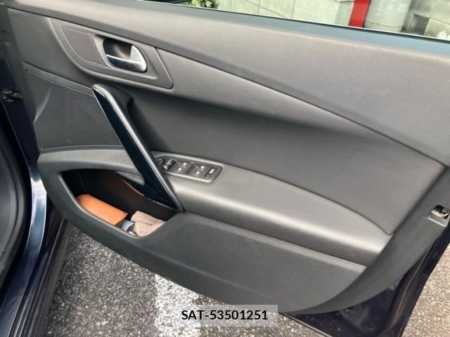 Peugeot 508 2018-03 8326444-9