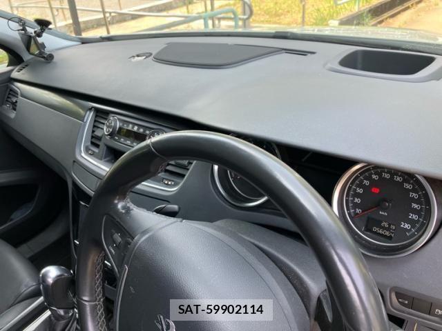 Peugeot 508 2012-04 8326449-17