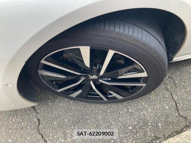 Peugeot 508 2021-12 8831056-18