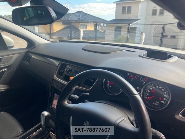Peugeot 508 2013-09 8884177-21