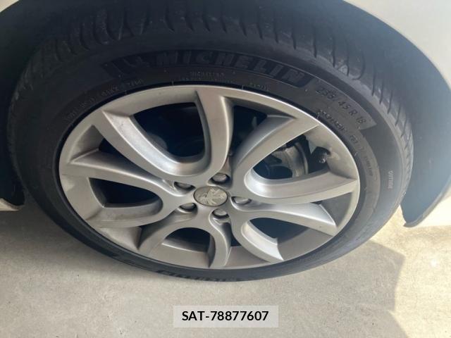 Peugeot 508 2013-09 8884177-2