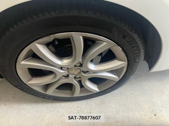 Peugeot 508 2013-09 8884177-3