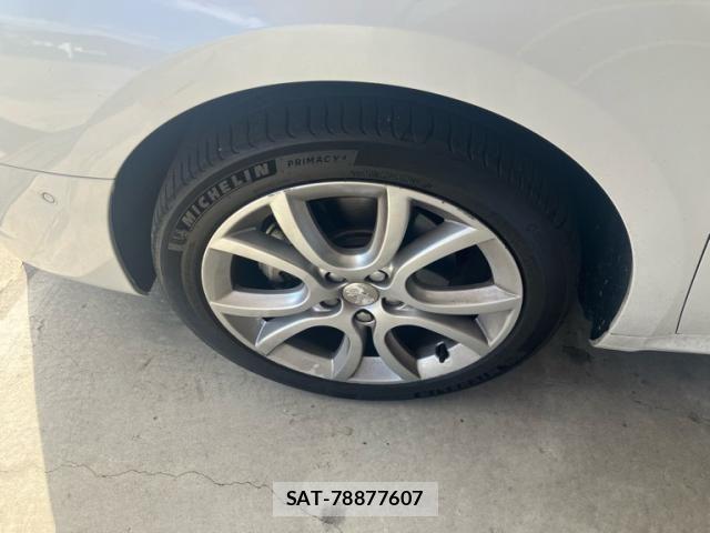 Peugeot 508 2013-09 8884177-5