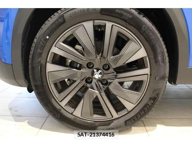 Peugeot 2008 2024-03 1208057-18