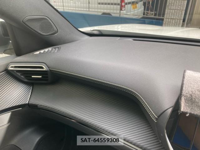 Peugeot 2008 2021-06 1213133-13