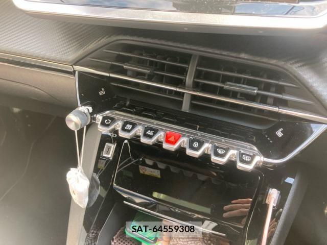 Peugeot 2008 2021-06 1213133-14