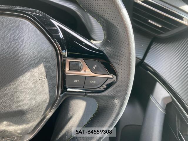 Peugeot 2008 2021-06 1213133-17