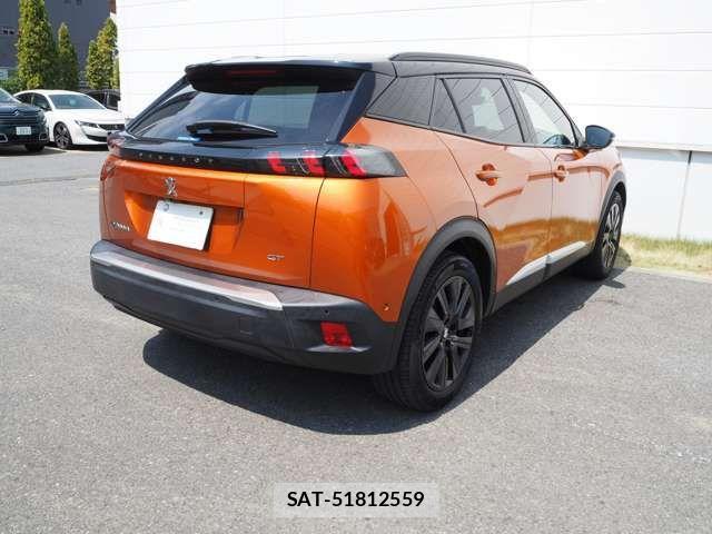 Peugeot 2008 2023-06 1426744-5