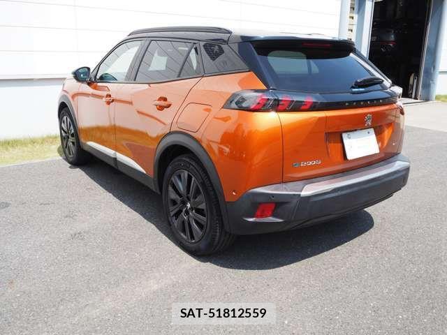 Peugeot 2008 2023-06 1426744-4