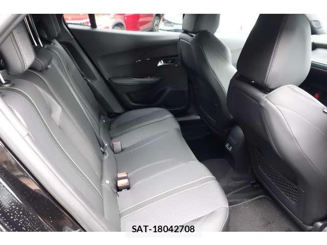 Peugeot 2008 2025-03 7223505-8