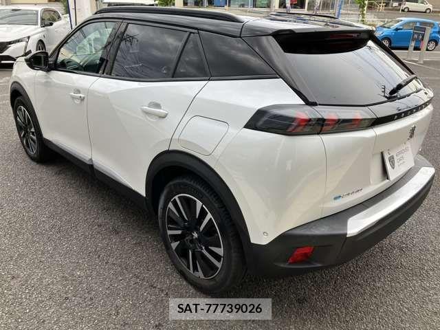 Peugeot 2008 2022-03 7223504-8