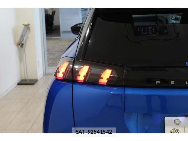 Peugeot 2008 2025-03 7329313-13