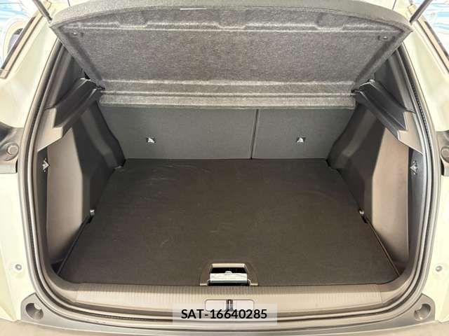 Peugeot 2008 2025-03 7619170-19