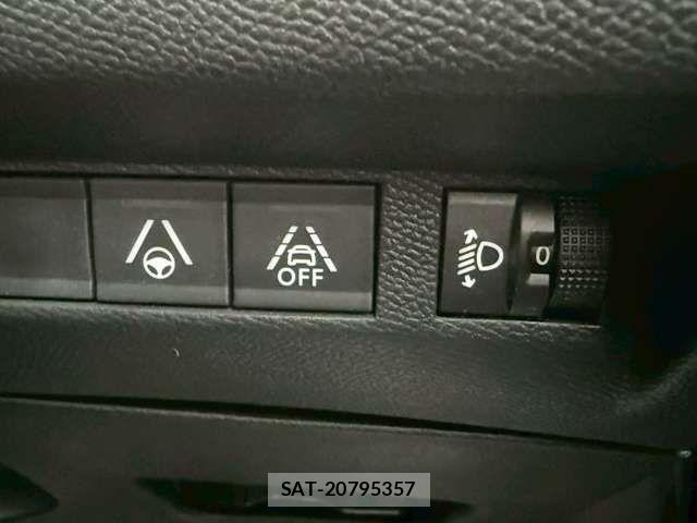 Peugeot 2008 2020-12 7727165-17