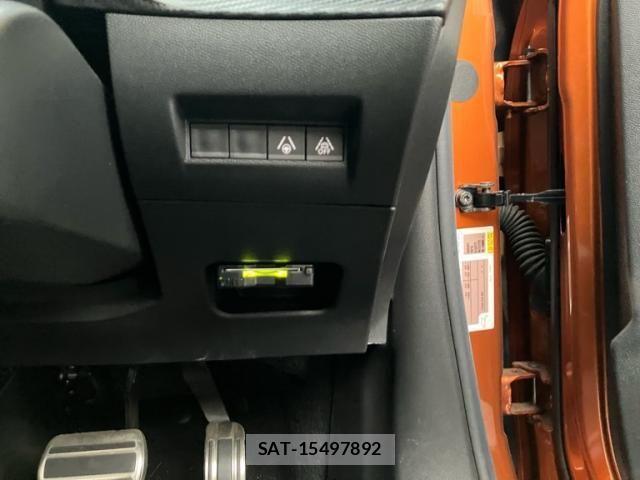 Peugeot 2008 2021-10 8414343-15