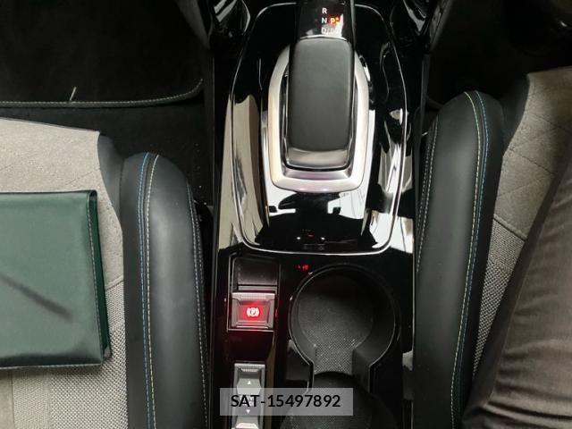Peugeot 2008 2021-10 8414343-20