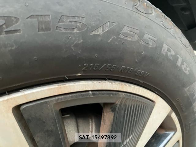 Peugeot 2008 2021-10 8414343-5