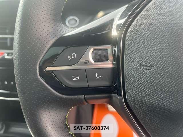 Peugeot 2008 2023-04 8660959-8