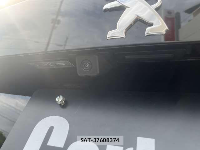 Peugeot 2008 2023-04 8660959-13
