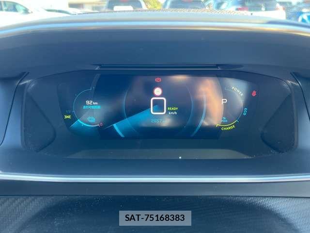 Peugeot 208 2023-11 852940-15