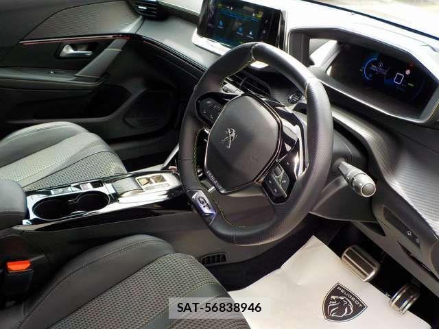 Peugeot 208 2023-05 1171861-14