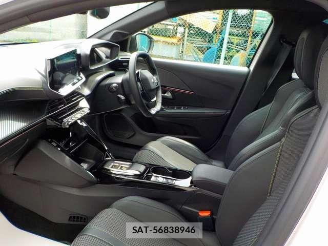 Peugeot 208 2023-05 1171861-15