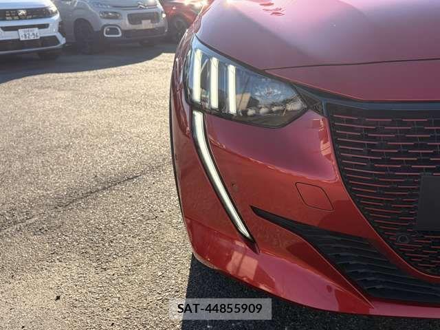 Peugeot 208 2024-10 1474224-9