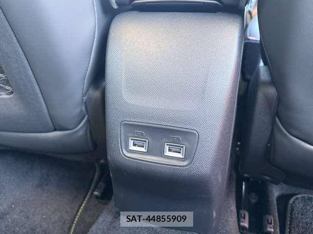 Peugeot 208 2024-10 1474224-18