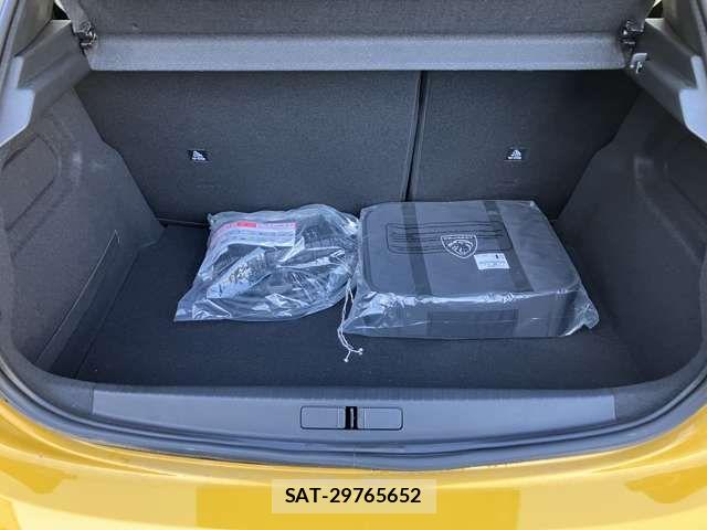 Peugeot 208 2025-05 7223509-15