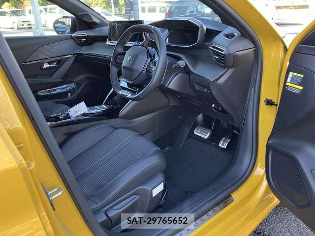 Peugeot 208 2025-05 7223509-17