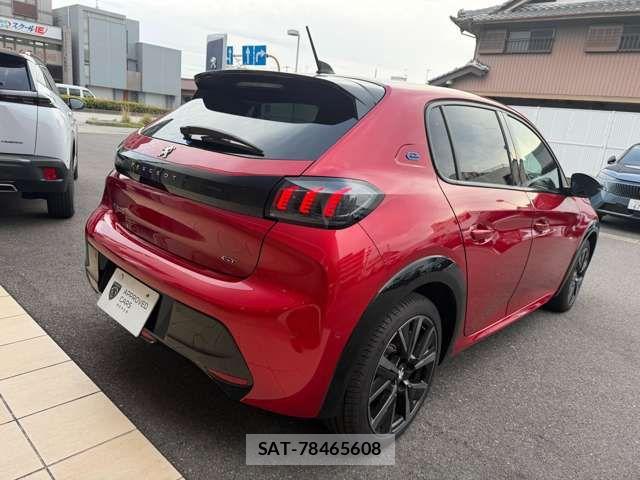 Peugeot 208 2025-10 7272684-13