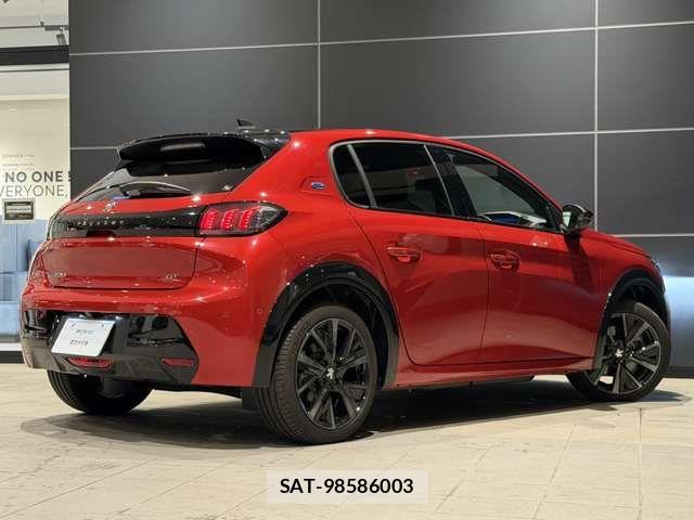 Peugeot 208 2025-10 7272686-9