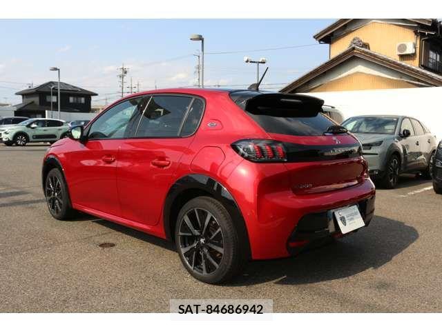 Peugeot 208 2025-11 7272687-12
