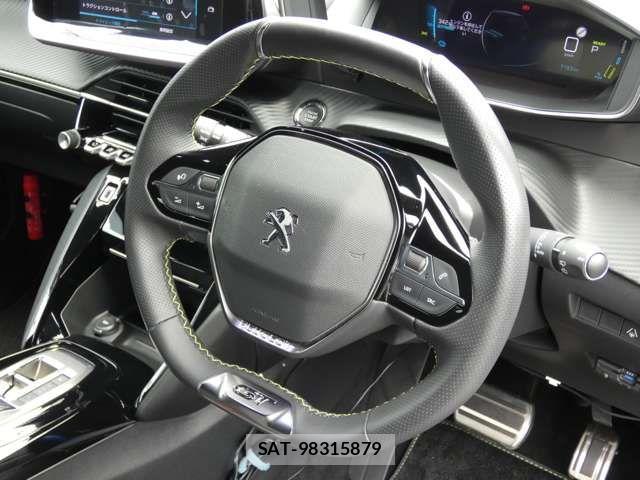 Peugeot 208 2023-05 7329312-4