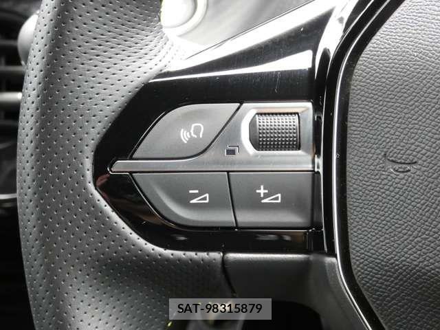 Peugeot 208 2023-05 7329312-5